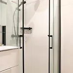 Bright 30 M Fully Renovated In 3rd شقة *