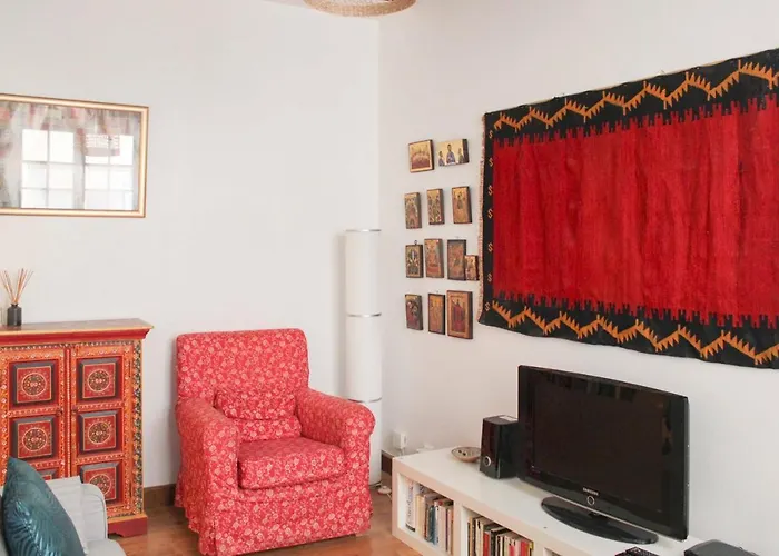 Lejlighed Bright 30 M Fully Renovated In 3rd *