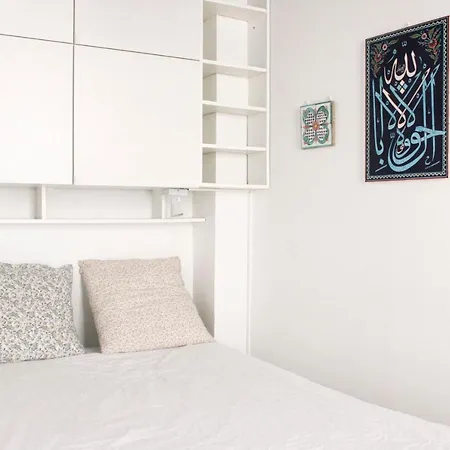 Bright 30 M Fully Renovated In 3rd Párizs